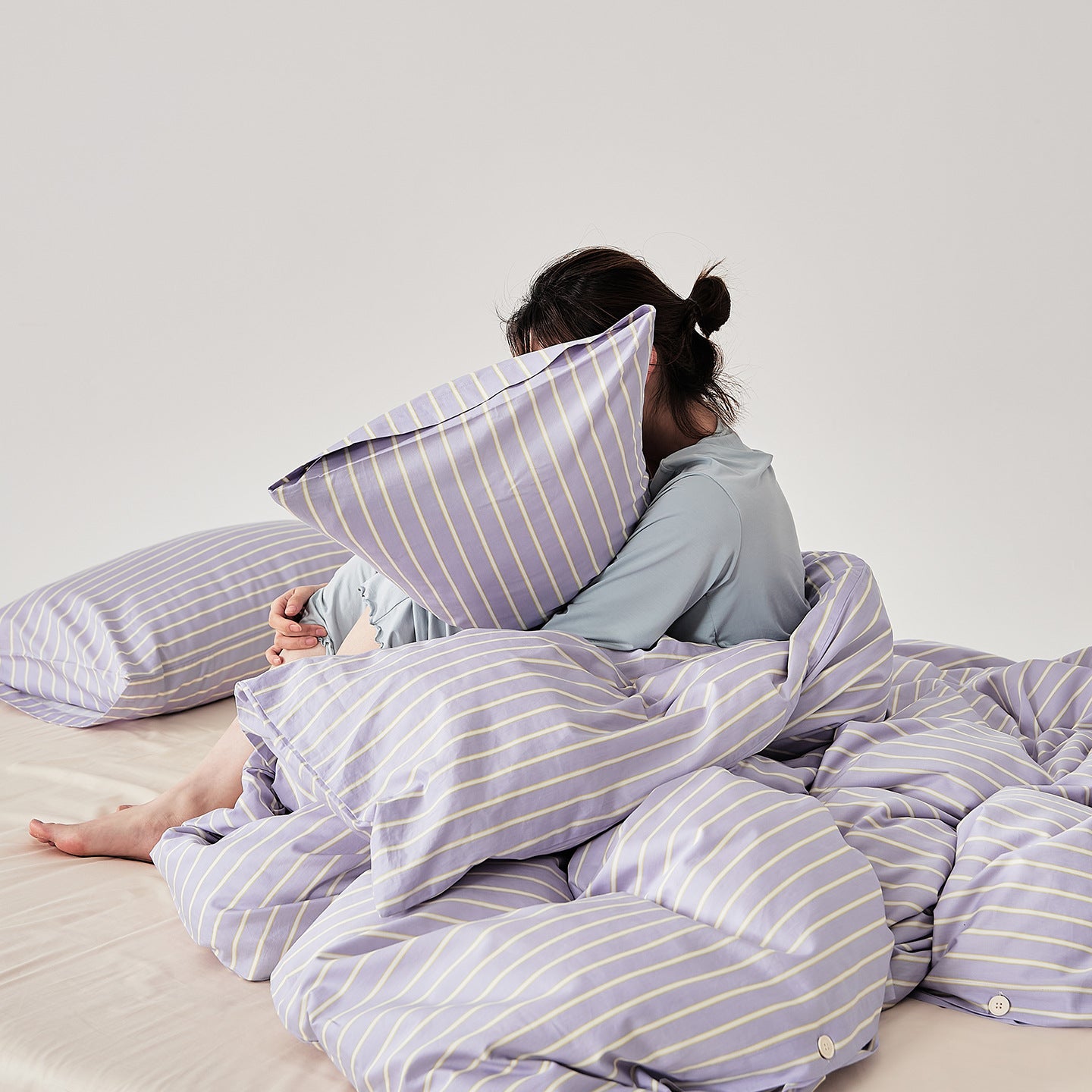 Striped Cotton Sateen Bedding Set – 3 or 4 Pieces